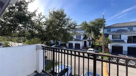 781 SW 148 Avenue Sunrise FL 33325