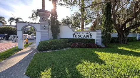 781 SW 148 Avenue Sunrise FL 33325