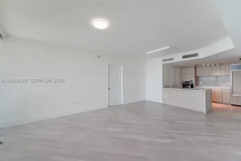 17201 Collins Avenue Sunny Isles Beach FL 33160