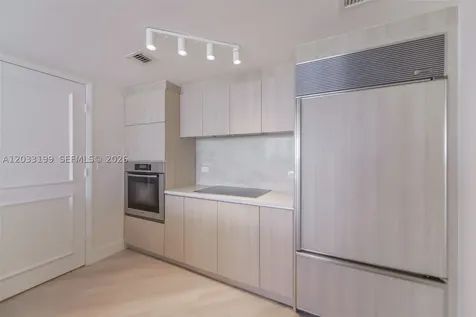 17201 Collins Avenue Sunny Isles Beach FL 33160