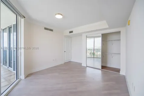 17201 Collins Avenue Sunny Isles Beach FL 33160