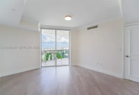 17201 Collins Avenue Sunny Isles Beach FL 33160