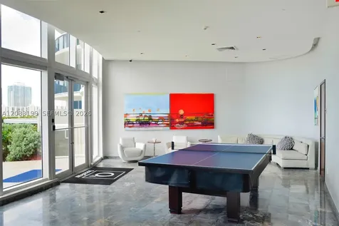17201 Collins Avenue Sunny Isles Beach FL 33160