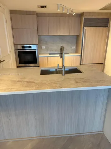 17201 Collins Avenue Sunny Isles Beach FL 33160