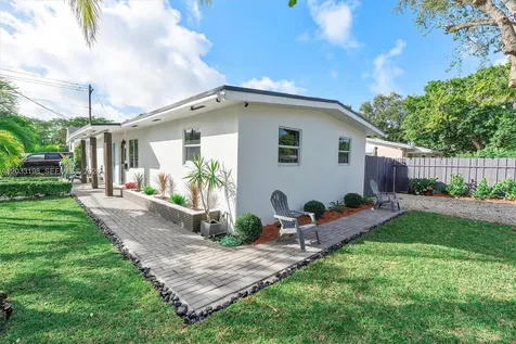 4282 NW 1st Avenue Miami FL 33127