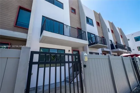 113 NE 6 Fort Lauderdale FL 33304