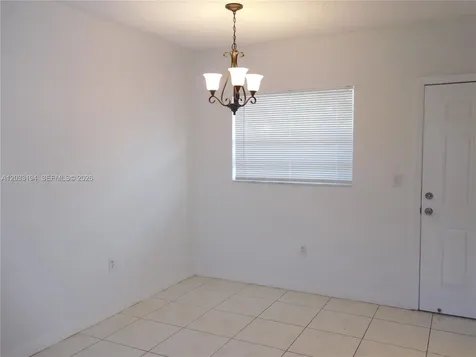 2790 NE 201st Terrace Aventura FL 33180