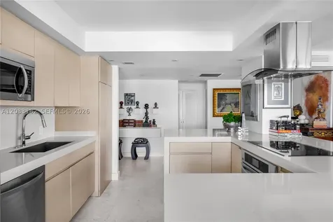 200 Ocean Lane Drive Key Biscayne FL 33149