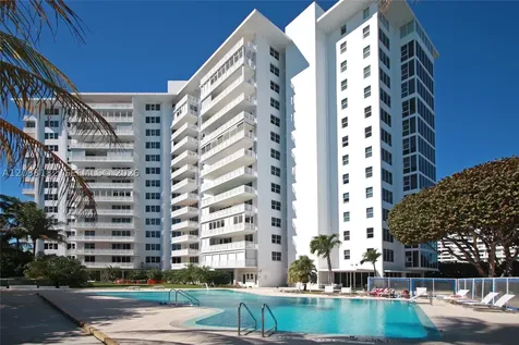 200 Ocean Lane Drive Key Biscayne FL 33149