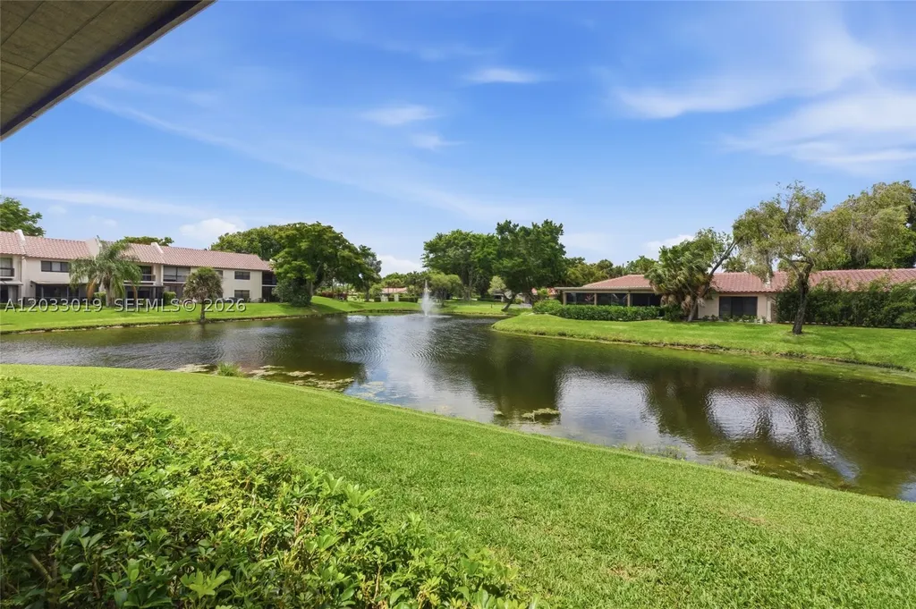 21160 Juego Circle Boca Raton FL 33433