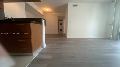 601 NE 23rd Street Miami FL 33137