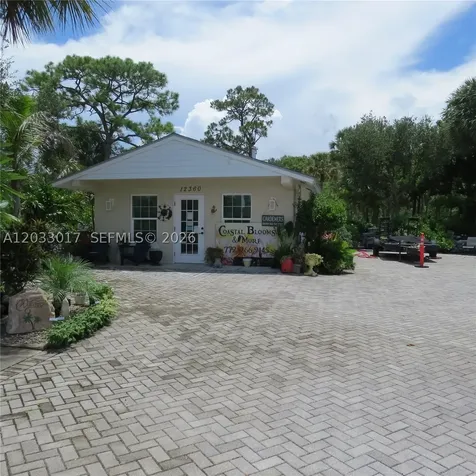 12360 SE Dixie Highway Hobe Sound FL 33455