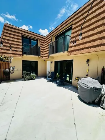 2601 Garden Court Cooper City FL 33026