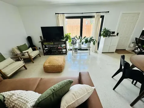 2601 Garden Court Cooper City FL 33026