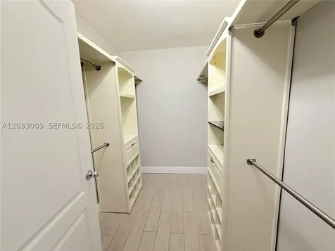 7675 NW 181st Street Hialeah FL 33015