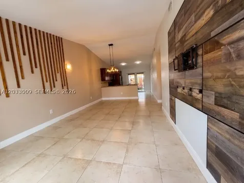 7675 NW 181st Street Hialeah FL 33015