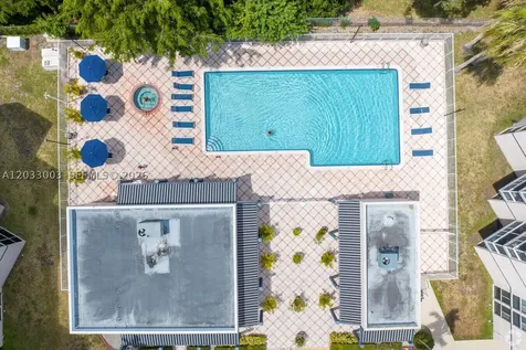 6995 NW 186th Street Hialeah FL 33015