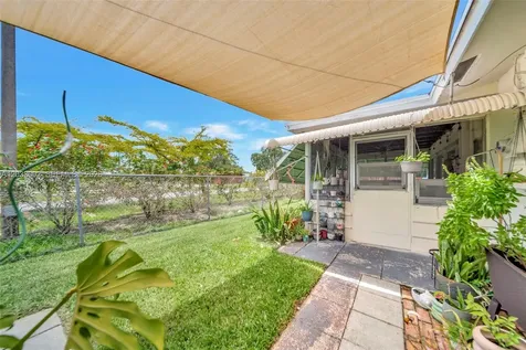 2708 NW 51st Place Tamarac FL 33309