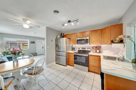 2708 NW 51st Place Tamarac FL 33309