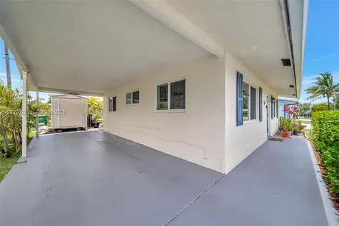 2708 NW 51st Place Tamarac FL 33309