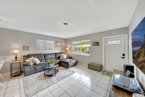 2708 NW 51st Place Tamarac FL 33309