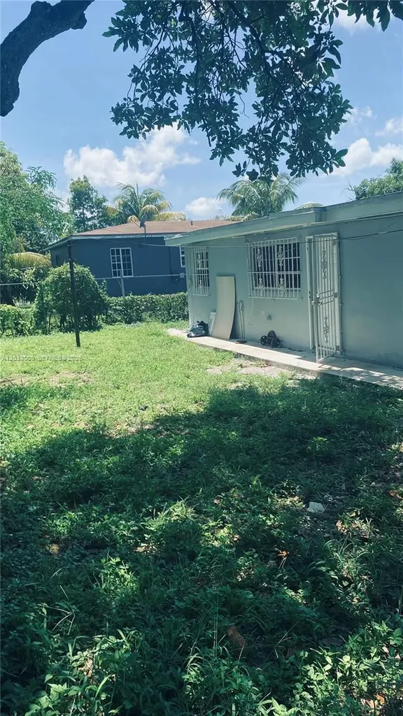 1120 NW 147th Street Miami FL 33168
