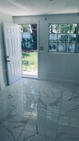 1120 NW 147th Street Miami FL 33168