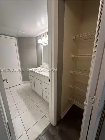 2871 N Oakland Forest Drive Oakland Park FL 33309
