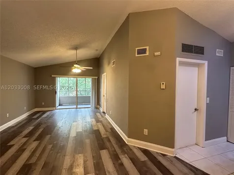 2871 N Oakland Forest Drive Oakland Park FL 33309