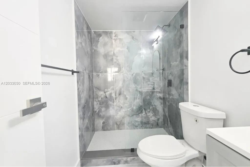 333 NW 17th Court Fort Lauderdale FL 33311