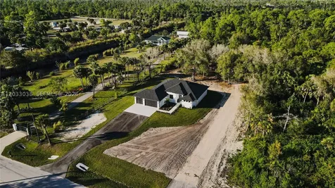 2565 28th Avenue SE Naples FL 34117
