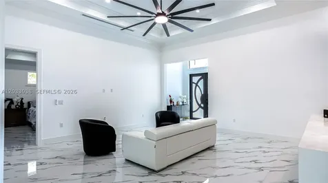 2565 28th Avenue SE Naples FL 34117