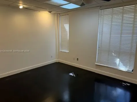 4627 Ponce De Leon Boulevard Coral Gables FL 33146