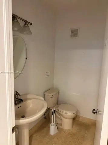 4627 Ponce De Leon Boulevard Coral Gables FL 33146