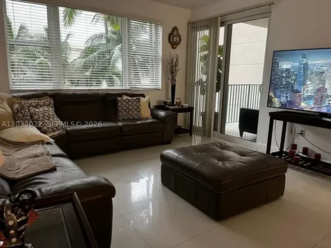 19900 E Country Club Drive Aventura FL 33180