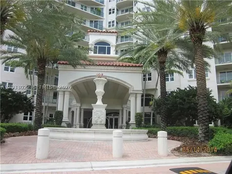 19900 E Country Club Drive Aventura FL 33180