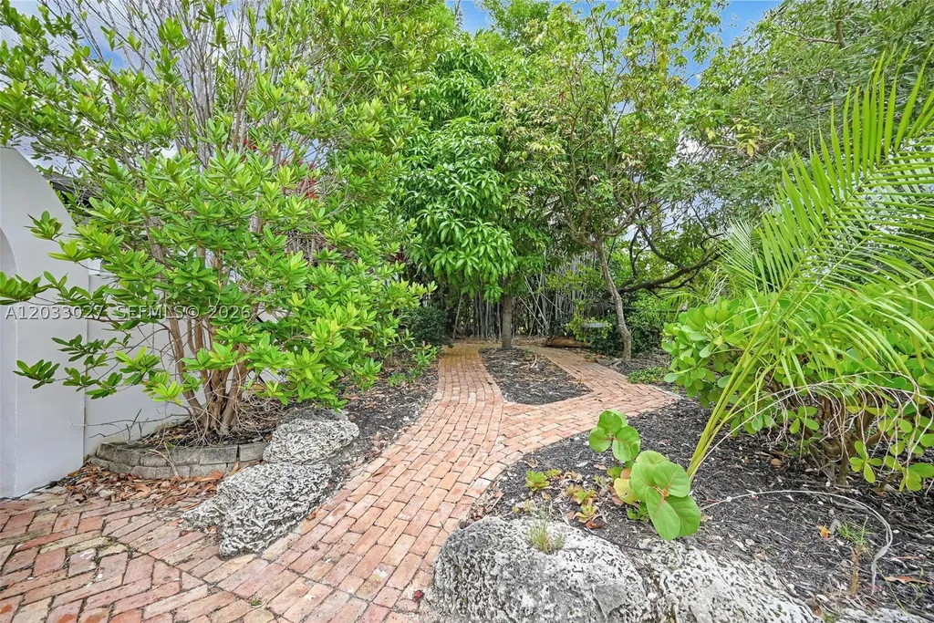 2311 Delmar Place Fort Lauderdale FL 33301