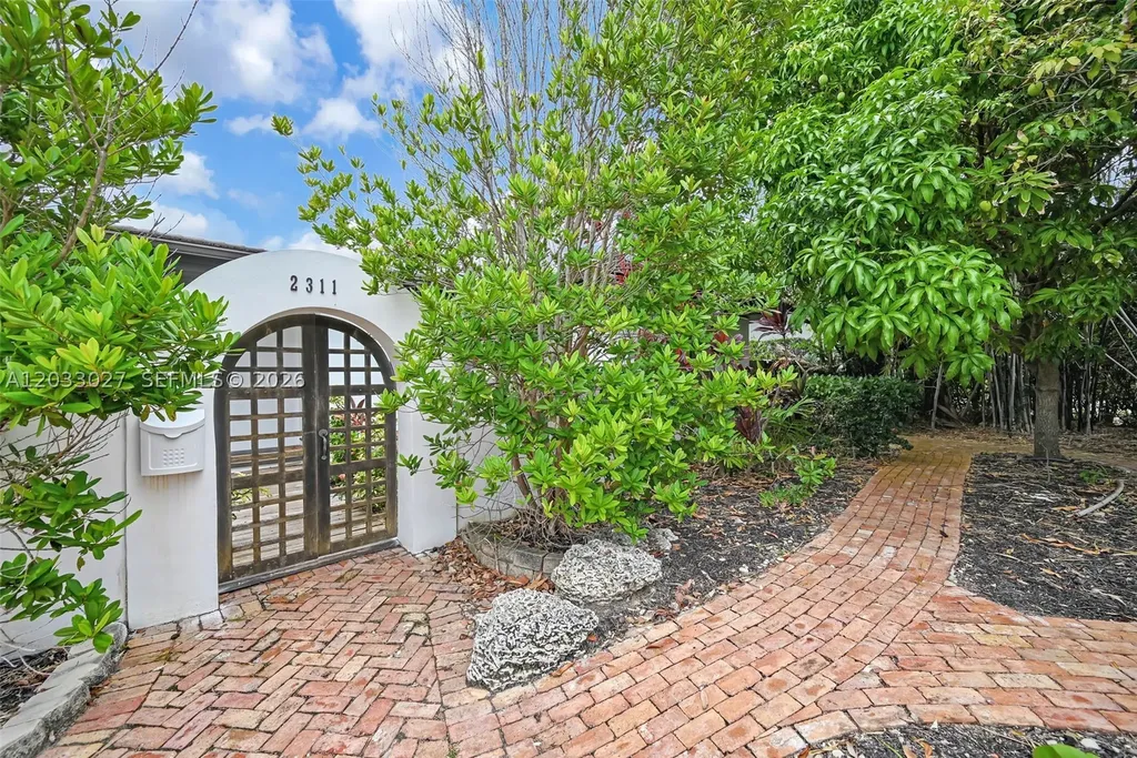 2311 Delmar Place Fort Lauderdale FL 33301