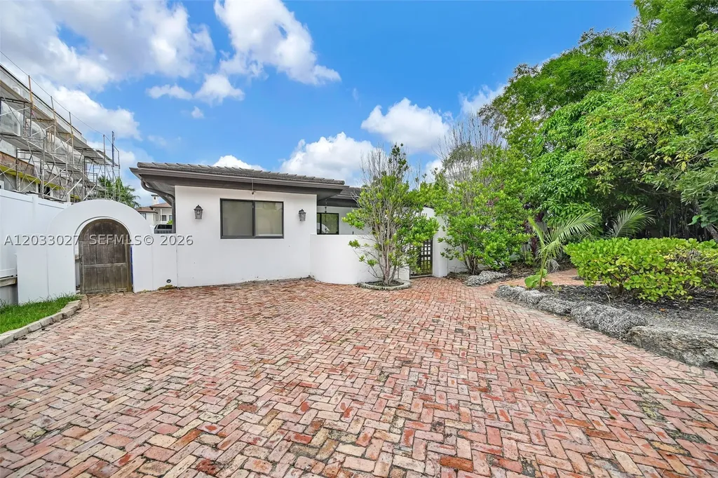 2311 Delmar Place Fort Lauderdale FL 33301