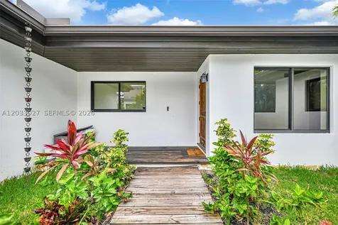 2311 Delmar Place Fort Lauderdale FL 33301