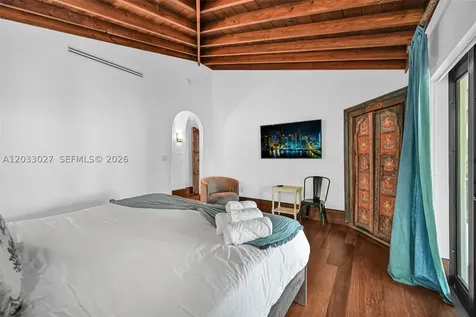 2311 Delmar Place Fort Lauderdale FL 33301