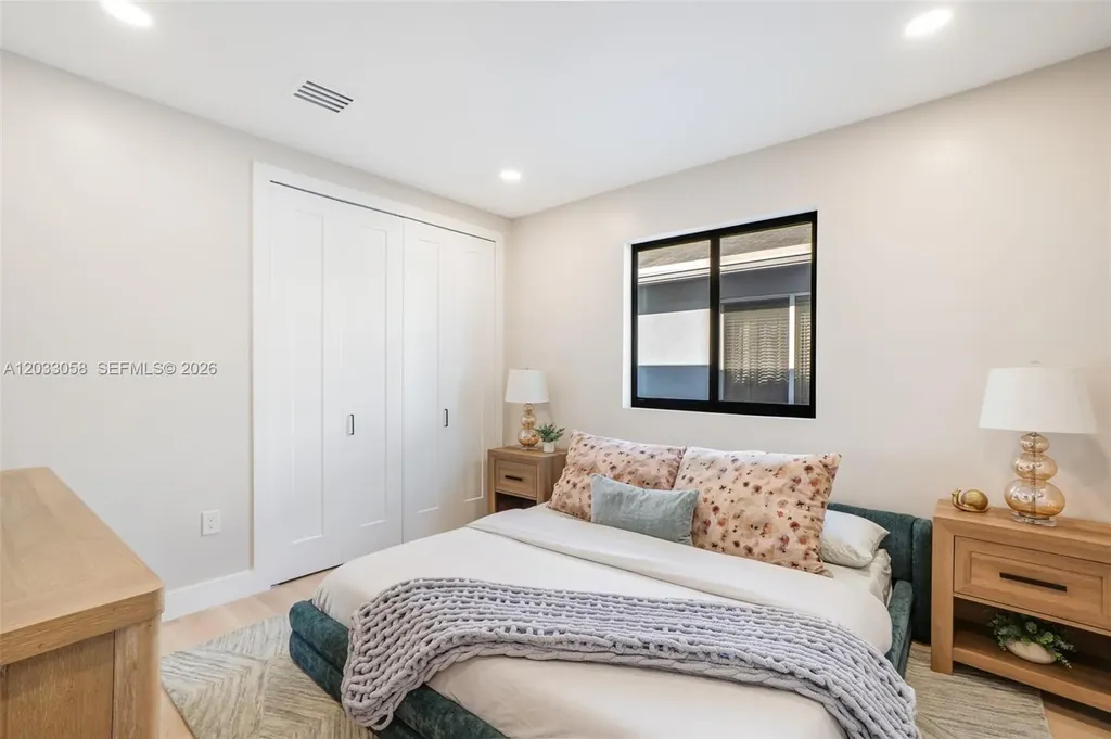 701 SW 17th Street Fort Lauderdale FL 33315
