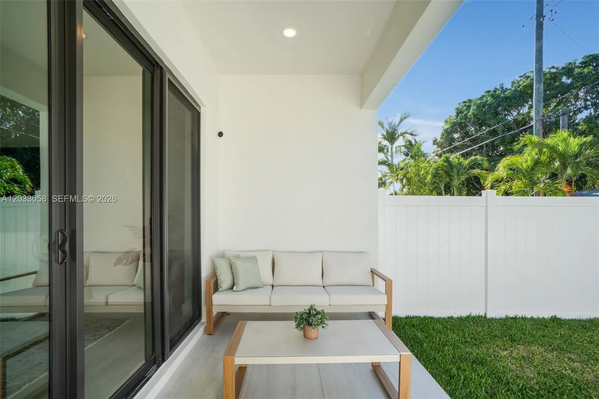 701 SW 17th Street Fort Lauderdale FL 33315