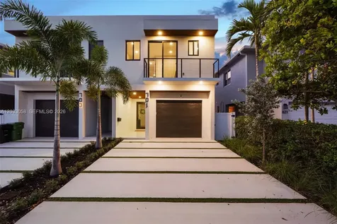 701 SW 17th Street Fort Lauderdale FL 33315