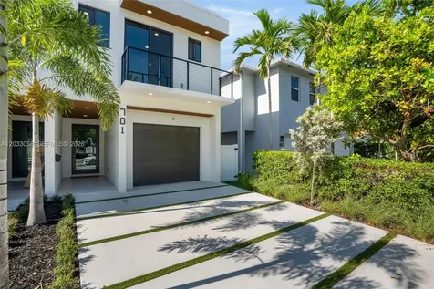 701 SW 17th Street Fort Lauderdale FL 33315