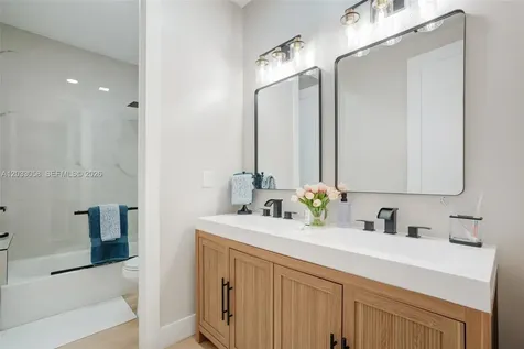 701 SW 17th Street Fort Lauderdale FL 33315