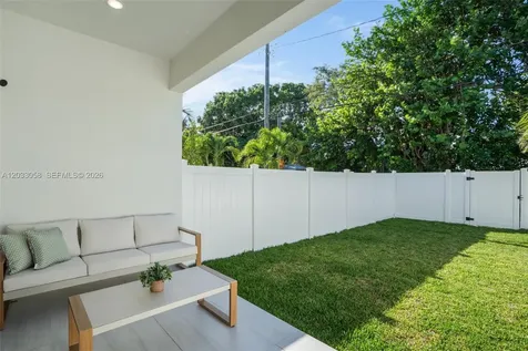 701 SW 17th Street Fort Lauderdale FL 33315