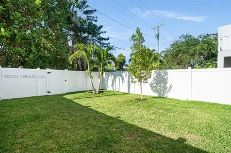 701 SW 17th Street Fort Lauderdale FL 33315