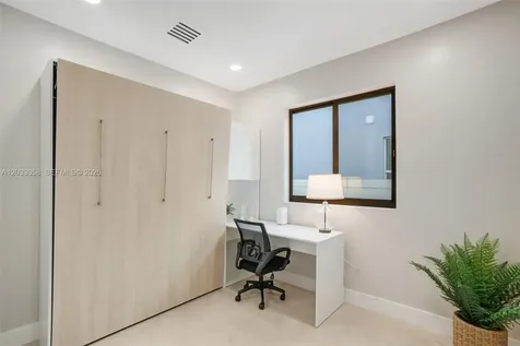 701 SW 17th Street Fort Lauderdale FL 33315