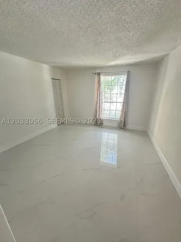 10774 N Kendall Drive Miami FL 33176